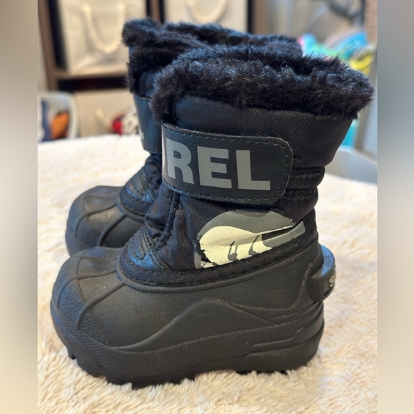 Sorel Commander Waterproof Insulated Winter Boots - Picture 1 of 10